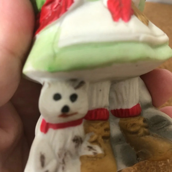 5/$25 
Jasco Vintage  Christmas Caroller Girl Puppy Potpourri Porcelain Figurine - Picture 3 of 6